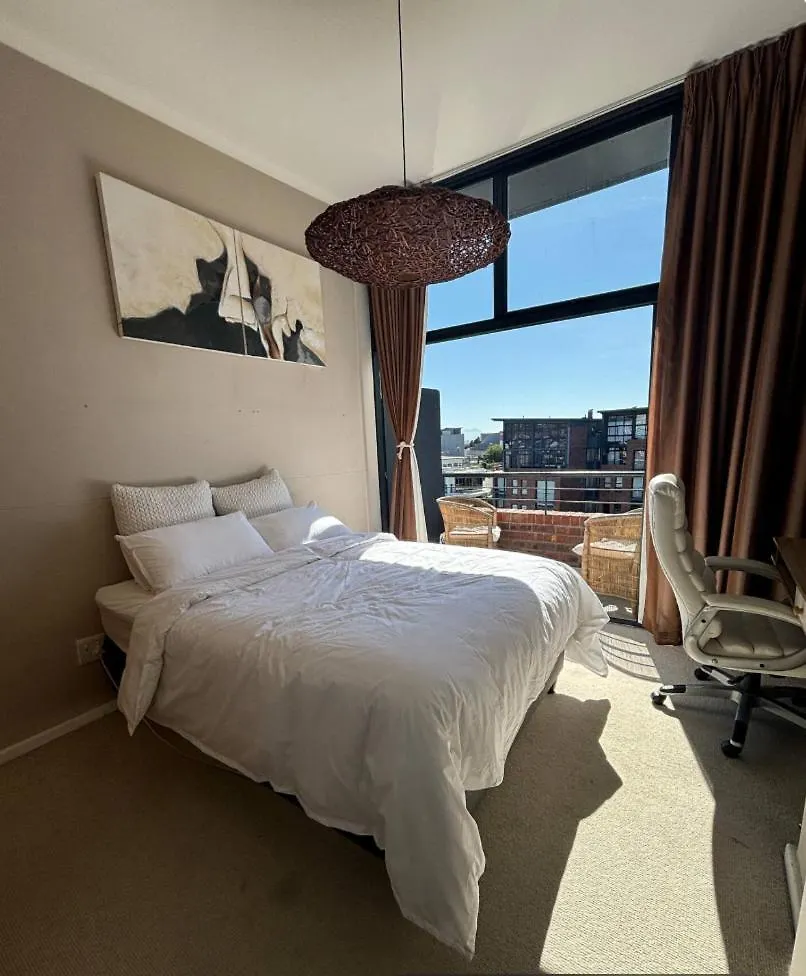 Sunlit City Haven Room With Balcony Κέιπ Τάουν