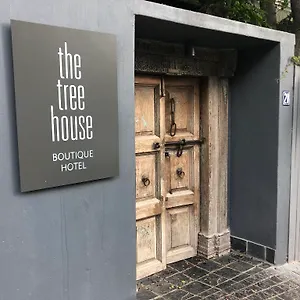 The Tree House Boutique By The Living Journey Collection Città del Capo