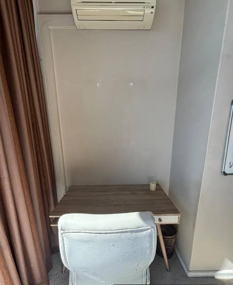 Pansiyon Sunlit City Haven Room With Balcony Cape Town